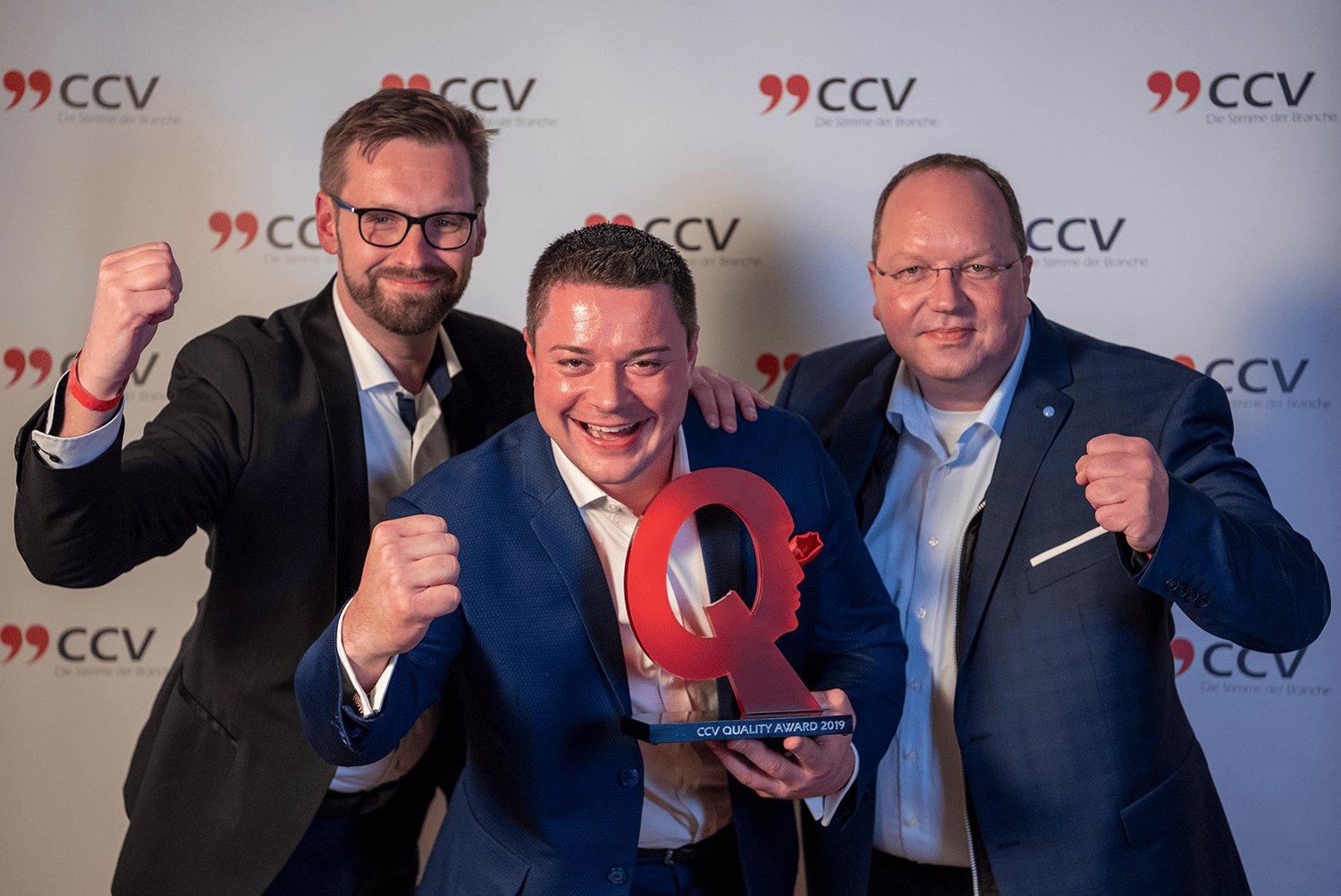 mobile.de und oneclick gewinnen CCV Quality Award 2019
